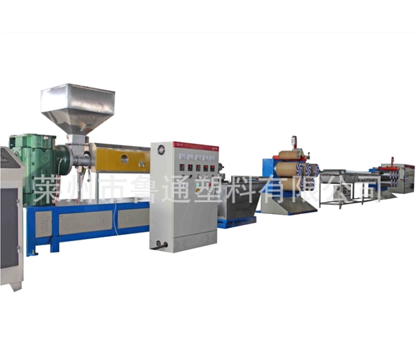 生產(chǎn)塑料拉絲機